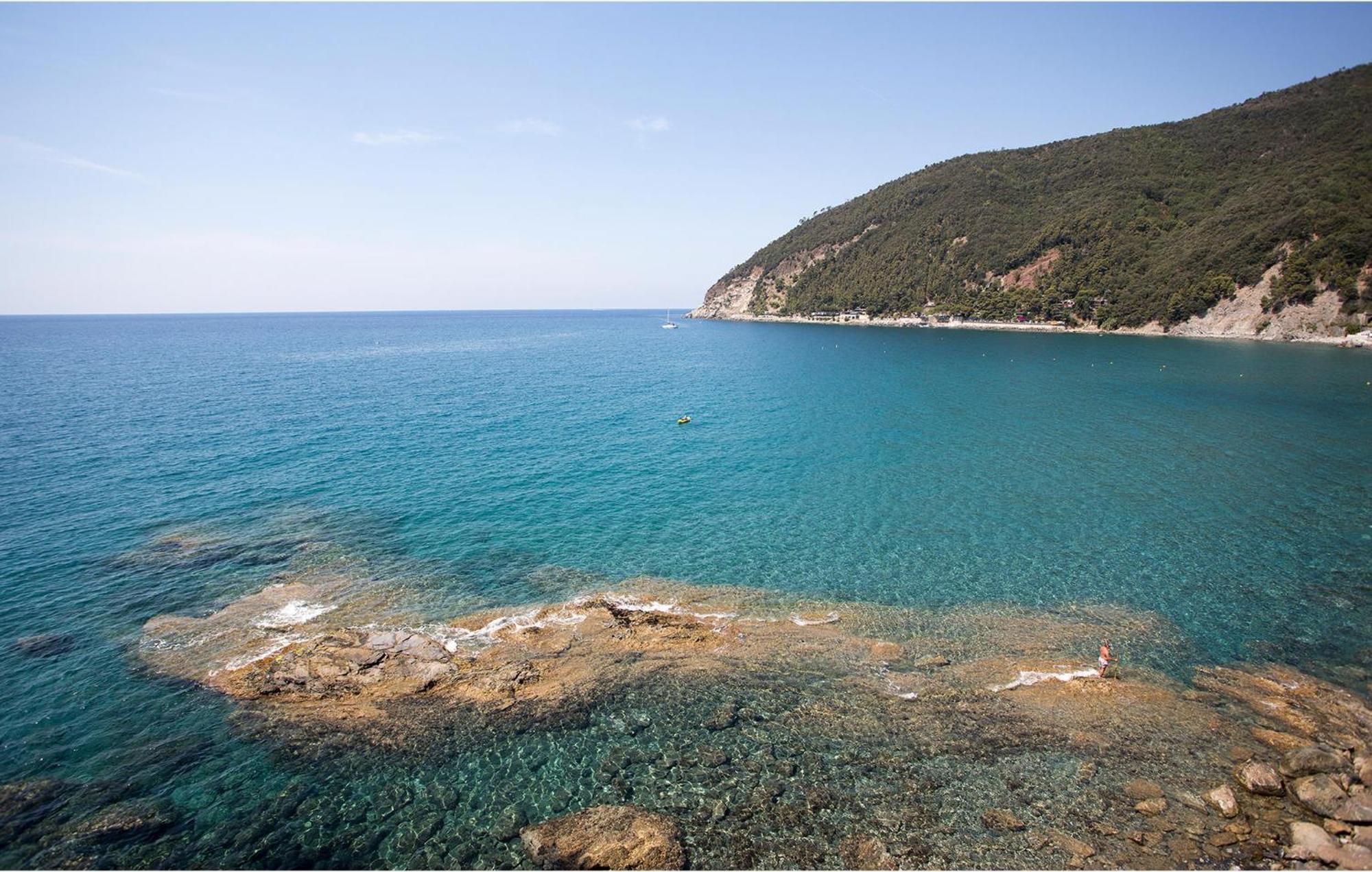 Amazing Apartment In Moneglia With House Sea View Esterno foto