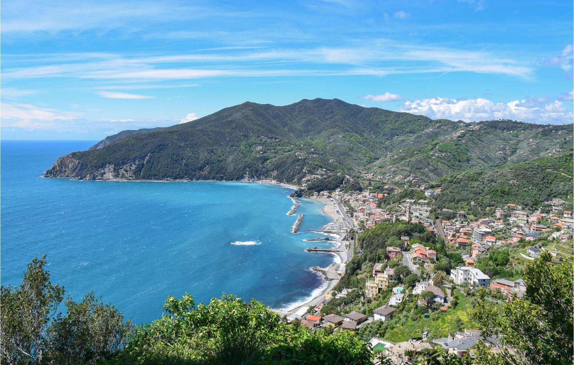 Amazing Apartment In Moneglia With House Sea View Esterno foto